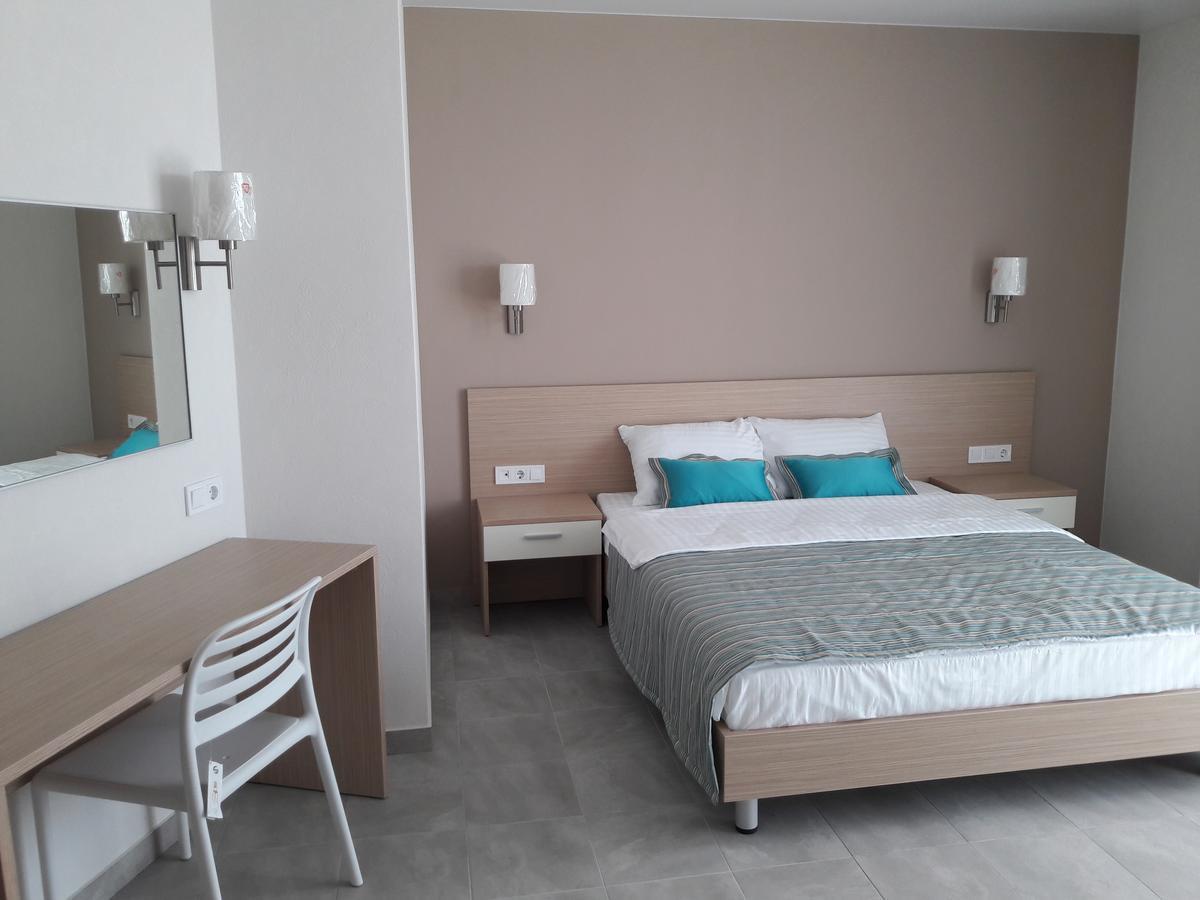Moncastro Hotel Zatoka Buitenkant foto