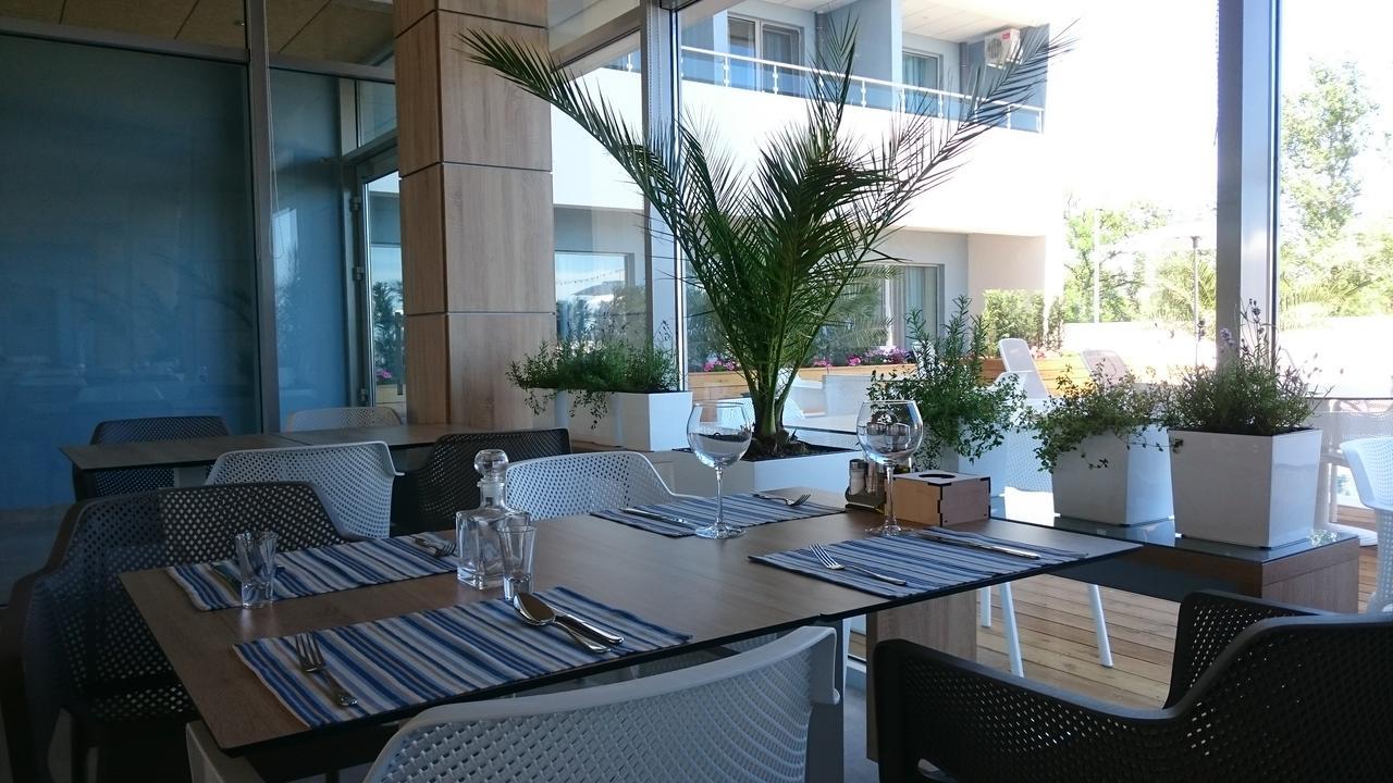 Moncastro Hotel Zatoka Buitenkant foto
